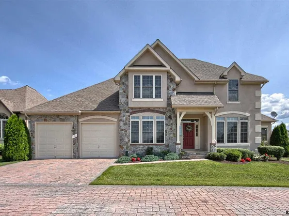 14 Evergreen Ct, Gettysburg, PA 17325