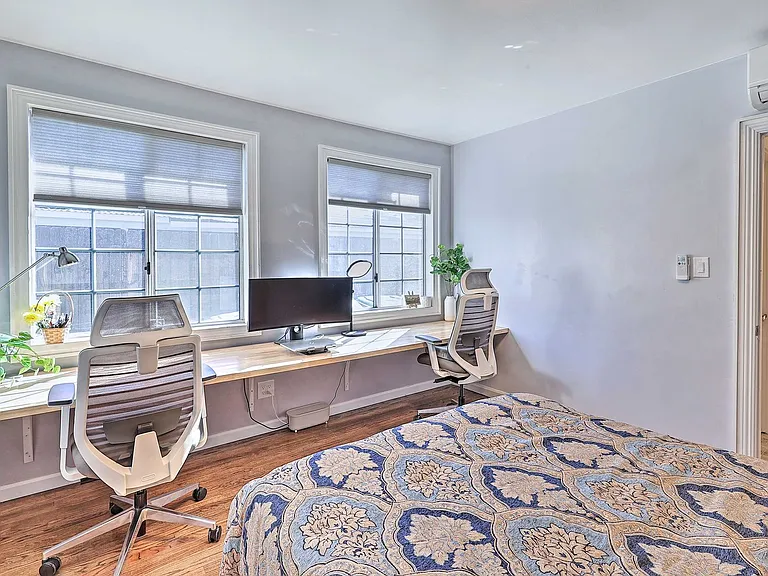 1051 Amador St — Photo 22