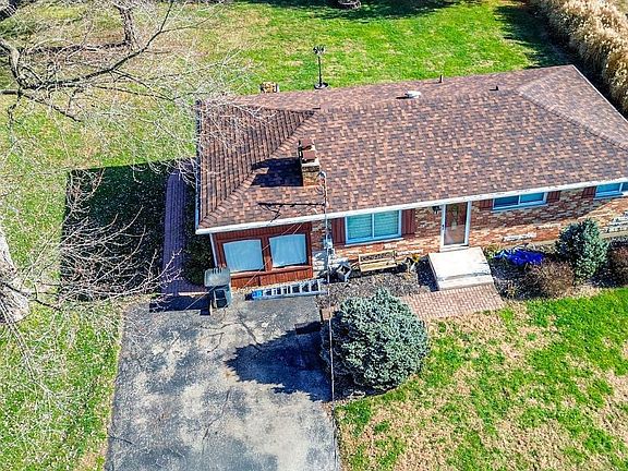 5th image of 10282 Tule Ln