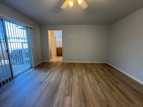 5th image of 1122 Avenida De Las Estrella
