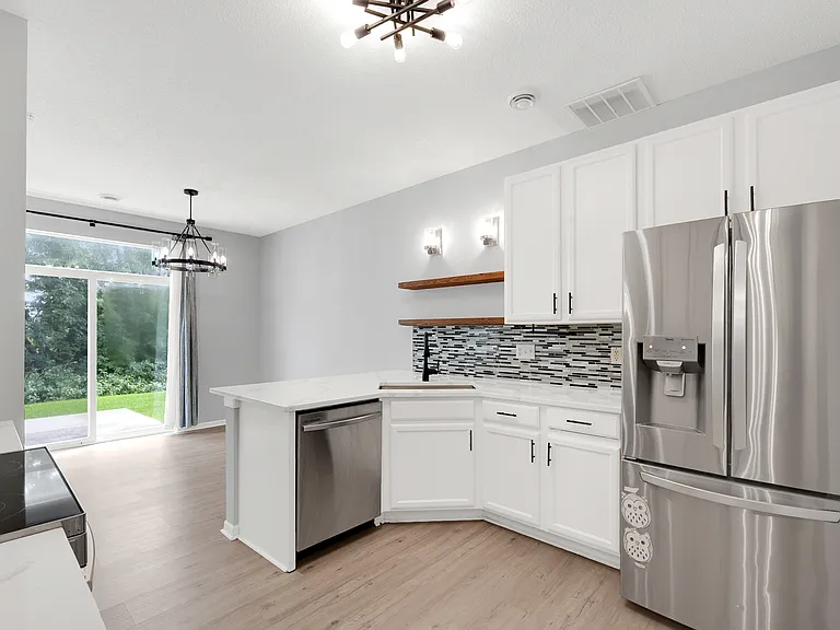 5220 Holly Ln N #3 — Photo 8