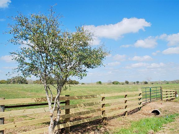 4th image of 494 County Road 217c