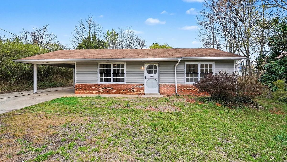 Property Photo - 110 Hedgecock Rd
