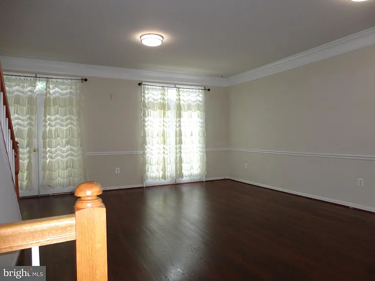 24699 Kings Canyon Sq — Photo 9