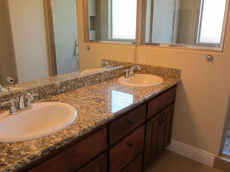3831 Olive Ln — Photo 11