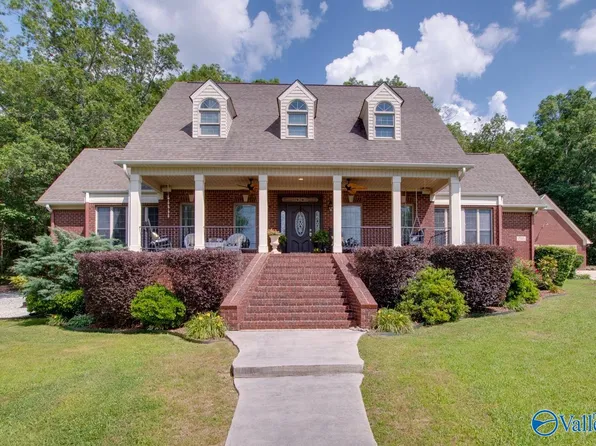 1545 New Hope Cedar Point Rd, New Hope, AL 35760