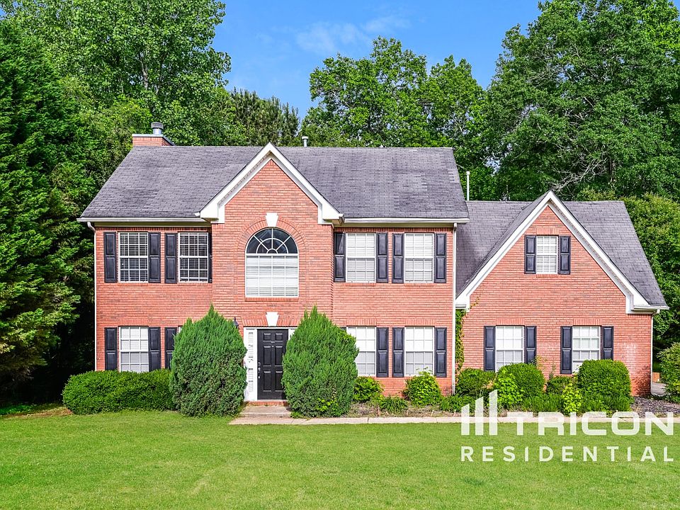 1st image of 713 Forestglen Dr