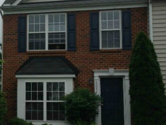 2nd image of 2001 Mountain Gate Ln