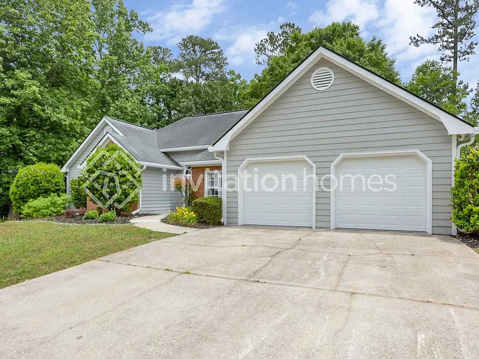1225 Wynford Colony SW