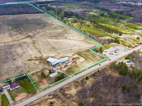 2532 Route 115, Moncton, NB E1H 2M4