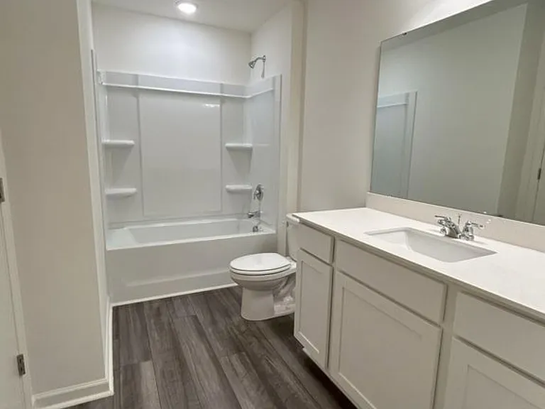 204 Trumpet Vine Dr — Photo 17