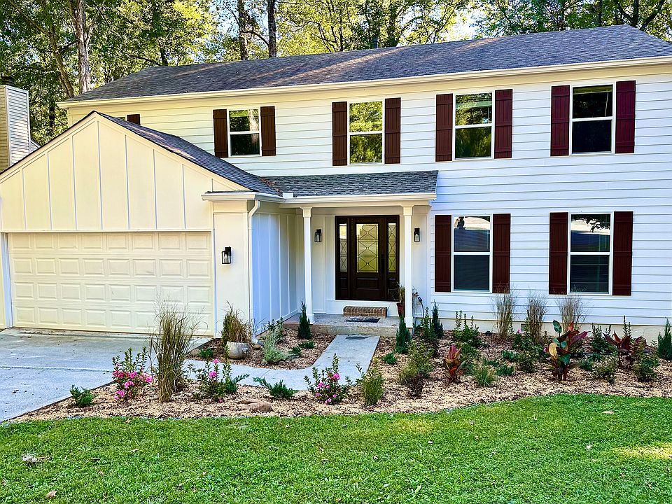 Beautifully landscaped and the owners will be taking care of the Lanscaping.