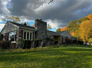 18 Reservoir Ave, Johnston, RI 02919