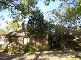 4526 T C Jester Blvd, Houston, TX 77018