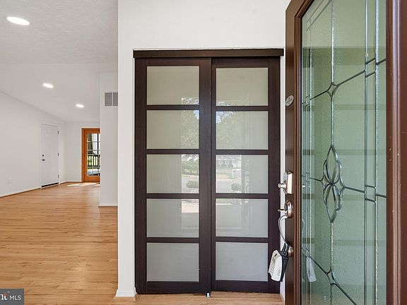 3rd image of 13742 Cabells Mill Dr