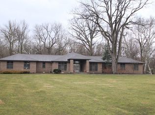 5419 W River Rd, Muncie, IN 47304