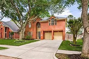 4030 Harwood Dr