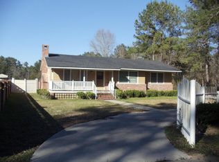 11 Langston Rd, Hattiesburg, MS 39401