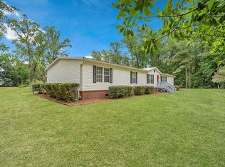 322 Clark St, Midway, GA 31320