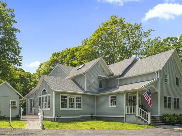 4 Johnny Cake Hill Road, Old Lyme, CT 06371