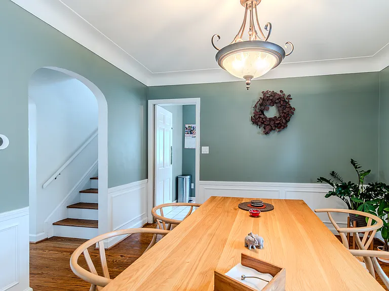 727 Forest Ave — Photo 4