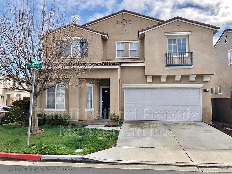 1st image of 44670 Woodvail Ct