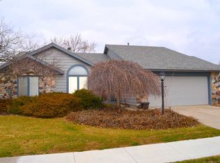 4821 Crystal Ridge Cv, Fort Wayne, IN 46835