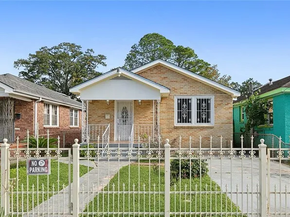 1520 Franklin Ave, Gretna, LA 70053