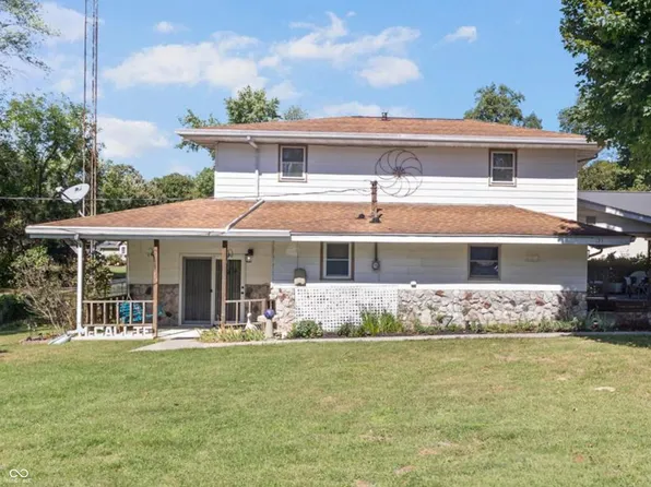 151 W Boone St, Cloverdale, IN 46120