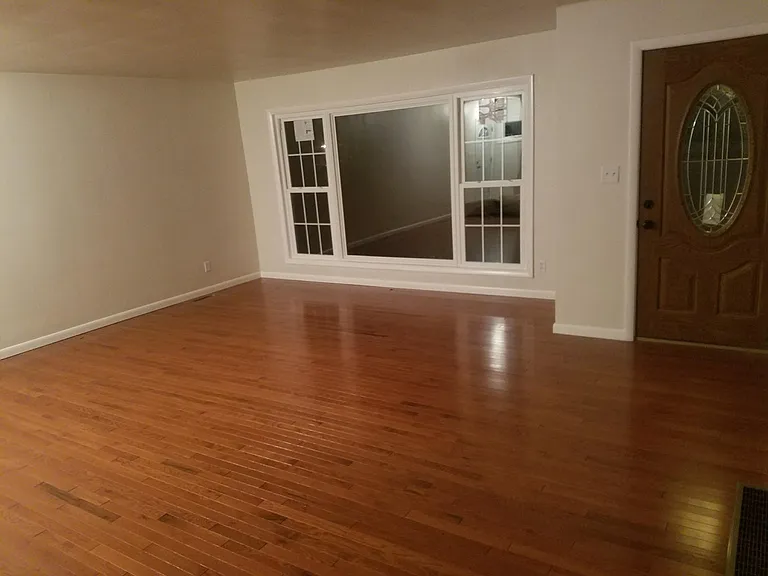 791 Transit Rd — Photo 4