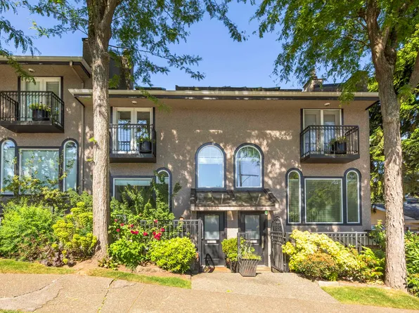 1557 Larch St, Vancouver, BC V6K 3N6