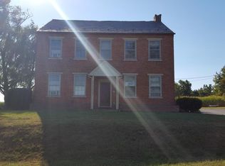 224 Breneman Rd #B, Manheim, PA 17545