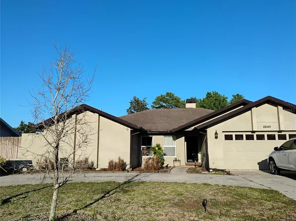 6645 Freeport Dr, Spring Hill, FL 34608
