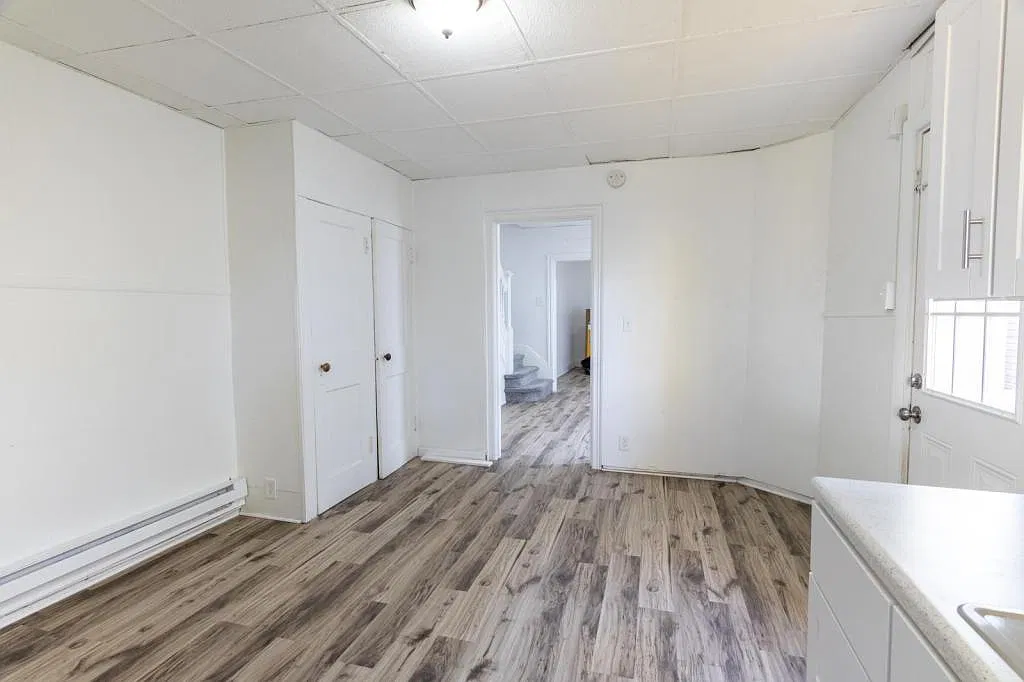 117 N 12th St, apt A — Photo 3