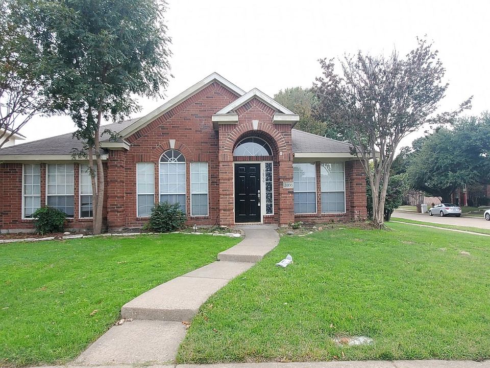 1st image of 3800 Sage Dr
