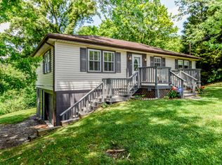 398 Alnwick Dr, Friendsville, TN 37737