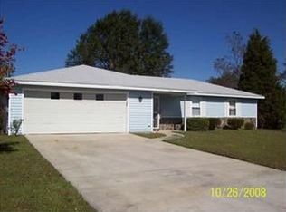 708 Fieldstone Rd, Warner Robins, GA 31093