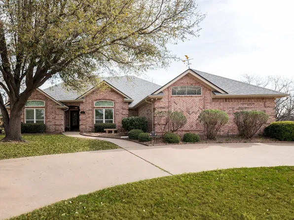 8913 Brierfield Rd, Granbury, TX 76049