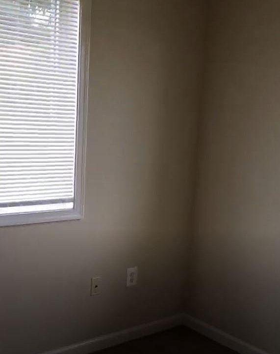 2nd image of 300 37th St SE #403