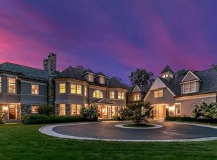 10 Heather Dr, New Canaan, CT 06840