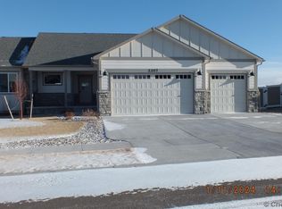 2207 Ledoux Dr, Cheyenne, WY 82001