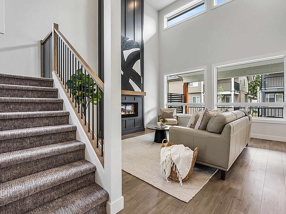 5th image of 7142 Rochester Ave