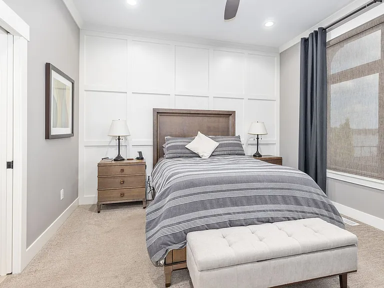 7002 Silver Lake Dr NE — Photo 13