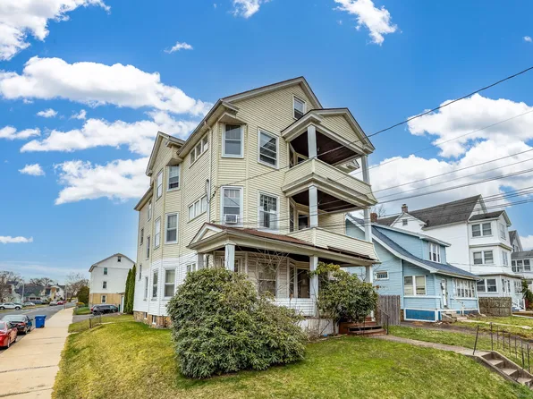 4 Lyons Street, New Britain, CT 06052