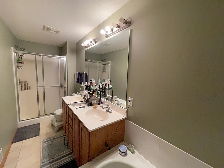 20711 Hampshire Cir — Photo 20