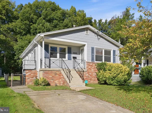 8802 34th Ave, College Park, MD 20740