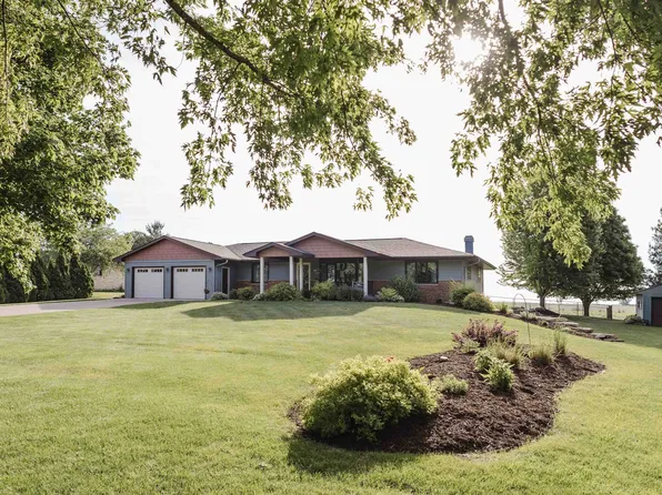 17150 Liberty Rd, Belmont, WI 53510