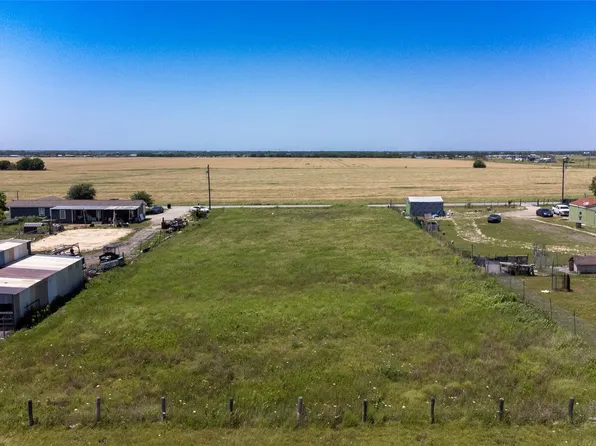 4764 County Road 4102, Kaufman, TX 75142
