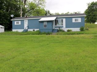 3 Nathan St, Madison, ME 04950