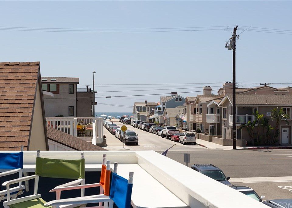1st image of 206 29th St #B